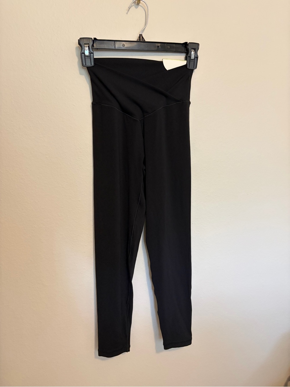 Offline by Aerie Real Me NWT Cropped Leggings